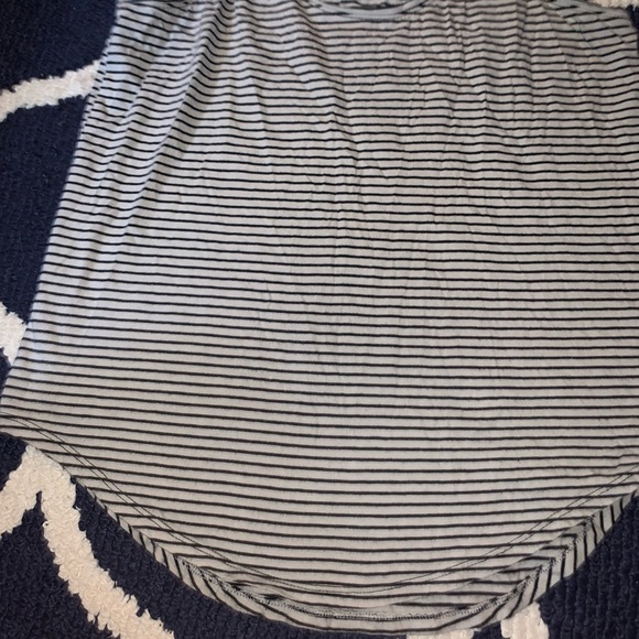 Relaxed striped racer back tank! - Picture 4 of 6